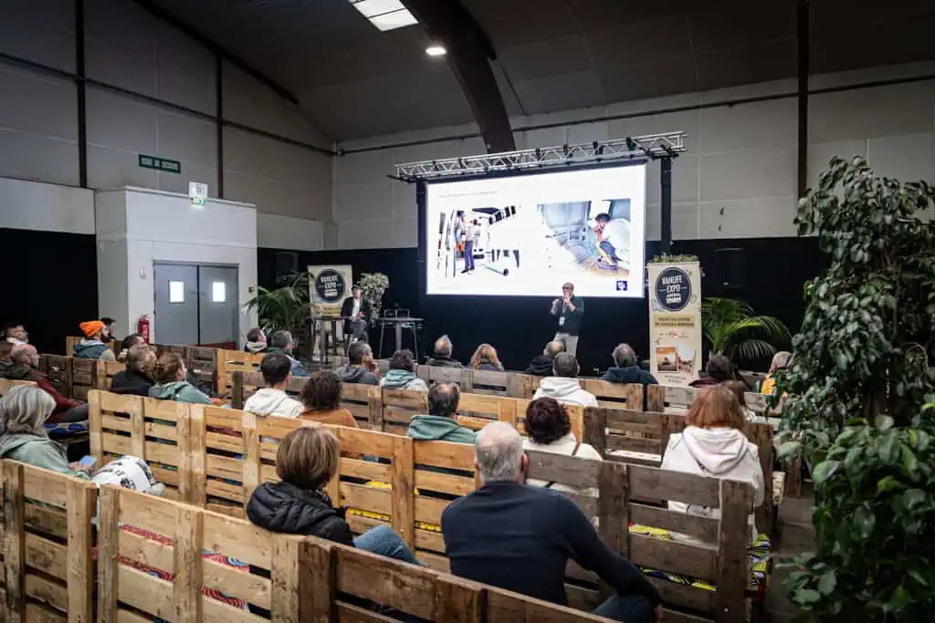 VANLIFE EXPO RENNES 2026 – BECHU PHOTOGRAPHIE – HALL 4 CONFÉRENCE ISOLATION_1