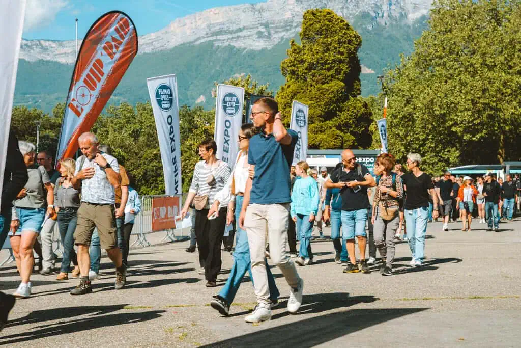 3 Vanlife Expo Grenoble 2026 – Gabriel Gaste – Arrivée public