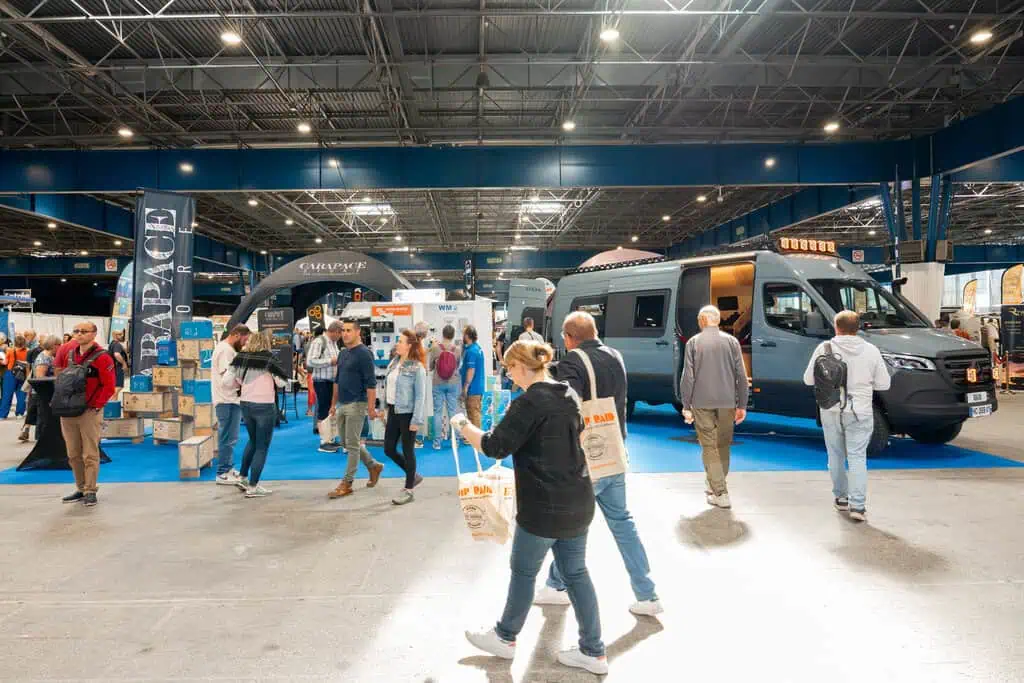 9 Vanlife Expo Grenoble 2026 – Gabriel Gaste – Stand Carapace Store
